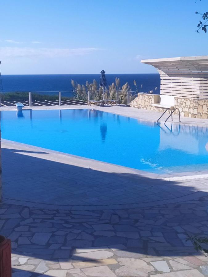 Nicolas Apartments Jerápetra Kültér fotó