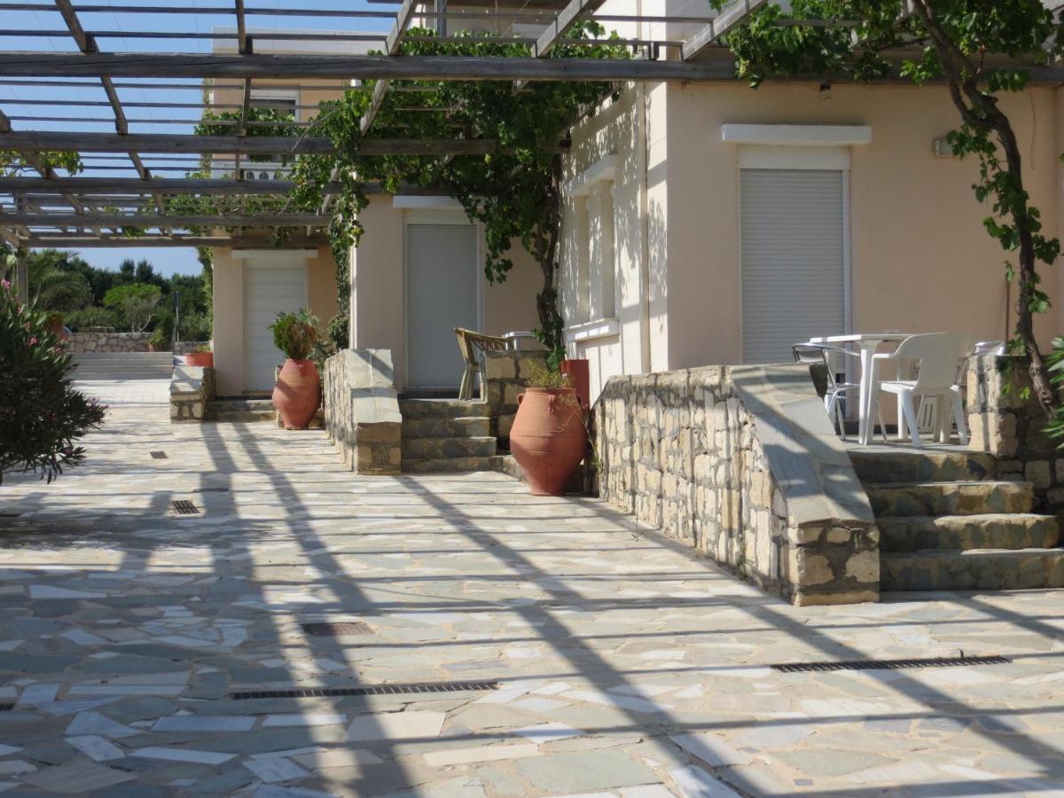 Nicolas Apartments Jerápetra Kültér fotó